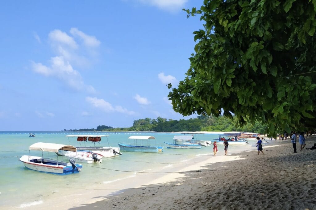 Bharatpur Beach water sports Neil Island